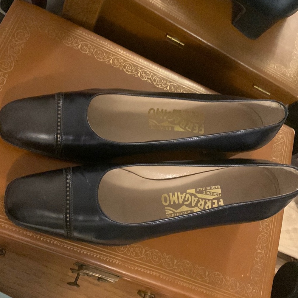 Salvatore Ferragamo black low heels